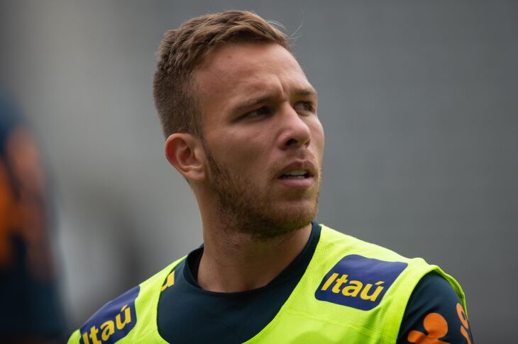 Arthur está confirmado no time titular