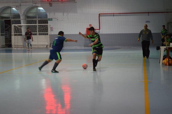 Play Center: semana sem futsal