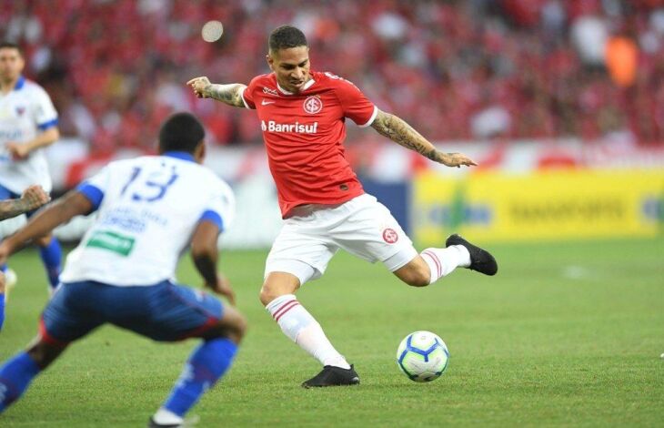 Guerrero foi o autor dos dois gols colorado