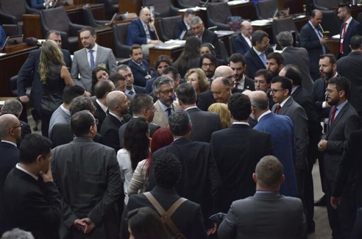 Nove propostas foram incluídas na pauta de votações proposta pelo Executivo