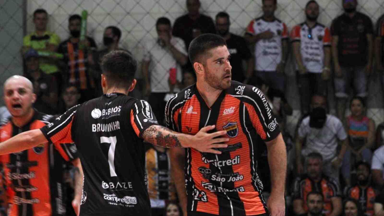 Decisão por pênaltis coloca Passo Fundo nas quartas de final - X1 Futsal